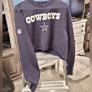 Cropped Cowboys Sweatshirt